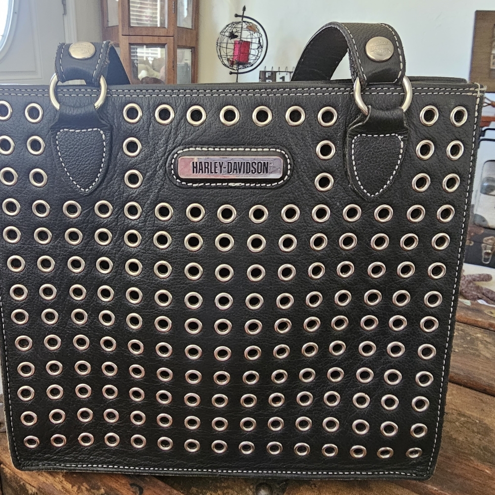 Genuine Harley Davidson grommet purse